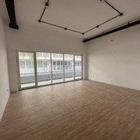 Cho Thuê Gấp Căn Góc Đẹp Shophouse Sari Town Sala Quận 2, Diện Tích 500M2, Giá Chỉ 110 Triệu