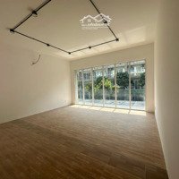 Cho Thuê Gấp Căn Góc Đẹp Shophouse Sari Town Sala Quận 2, Diện Tích 500M2, Giá Chỉ 110 Triệu