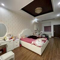 Siêu Phẩm Hiếm Có.Nhà 140mx 3 tầng độc lập đường Trung Hành Lê Hồng Phong.Giá Rẻ