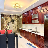 Nhà Đẹp Phố Tây Sơn - Ôtô Đỗ Cửa - Trung Tâm Quận Đống Đa - Full Nội Thất- Ở Ngay Nhỉnh 11 Tỷ