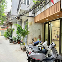 Nhà Đẹp Phố Tây Sơn - Ôtô Đỗ Cửa - Trung Tâm Quận Đống Đa - Full Nội Thất- Ở Ngay Nhỉnh 11 Tỷ