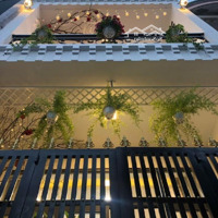 Bán Nhà Riêng Mặt Tiền Đất Thánh, 11,5 Tỷ, 43M2, Giá Ưu Đãi