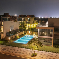 Biệt Thự Compound Regal Victoria, Hồ Bơi Riêng, Sổ Hồng Sẵn, Full Nội Thất, Dòng Tiền 60 Triệu/Tháng
