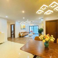 Cực Rẻ ! Chính Chủ Cần Bán Gấp Căn 160M2, 4 Phòng Ngủ,Toà R1 Goldmark City , Giá Bán 7,5 Tỷ. Liên Hệ: 0968989239