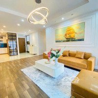 Cực Rẻ ! Chính Chủ Cần Bán Gấp Căn 160M2, 4 Phòng Ngủ,Toà R1 Goldmark City , Giá Bán 7,5 Tỷ. Liên Hệ: 0968989239