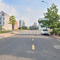 Bán Đất Vị Trí Đẹp Giá Chỉ 2Tỷ950 Kdc Phú Hồng Thịnh 9, Dĩ An Gần Làng Đhqg