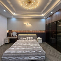 Nhà Phố Vương Thừa Vũ - Hoàng Văn Thái - Sát Ngã Tư Sở 52M X 6 Tầng Thang Máy Chỉ 15,9 Tỷ