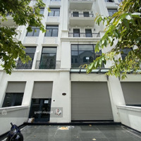 Bán Nhà Phố 5 Lầudiện Tích144M2 Giá Bán 21 Tỷ Tại The Manhattan Glory - Khu Vinhomes Q9