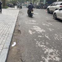 Bán Ks Đang Hoạt Kd Thuộc Khu Vực Trung Tâm Quận Tx Ngã Tư Trung Hoà- Nhân Chính( Lê Văn Lương)