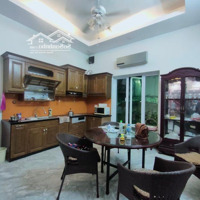 Bán Nhà Bồ Đề Long Biên 43M2 5 Tầng, Dân Xây Chắc Chắn. Hơn 9 Tỷ 0973206689