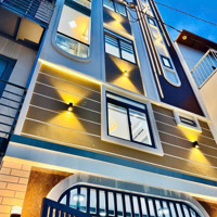 Nhà Đẹp Sổ Hồng Riêng Chính Chủ Ký Bán - Dọn Vào Ở Liền Tại Thích Quảng Đức Phú Nhuận