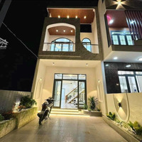 Bán Nhà Đẹp Tại Đường Hiệp Nhất, P4, Tân Bình. 58M2, 3 Pn, 3 Wc. Giá Chỉ 2,9Tỷ. 0765069021 - Trúc