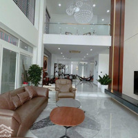 Bán Biệt Thự Cao Cấp Làng Đại Học Phước Kiển Nb, 10X25M 3 Tầng Mới Đẹp Full Nội Thất