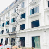 Duy Nhất 1 Căn Lk 90M2 Ngã 4 Mặt Đường Lớn 379 Sát Vành Đai 4 Xây 5 Tầng, Chợ Đông Đúc Chỉ 8 Tỷ
