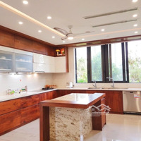 Siêu Biệt Thự View Sông Full Nội Thất - 5 Phòng Ngủ Cách Hồ Bơi 5 Bước Chân - 480M2 Đất 500M2 Sàn