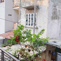 Chính Chủ Cho Thuê 1 Phòng 30M2 Mới Xây, Thoáng Mát Tại Ngõ 273 Trần Cung, Hà Nội.