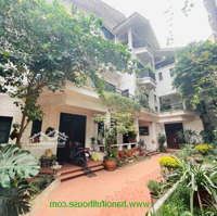 Biệt Thự Sân Vườn Hoa Trái Xe Hơi Vào Gần Hồ Tây Bán Rộng Hơn 400M2 Sổ Đỏ Vị Trí Đắc Địa Tây Hồ