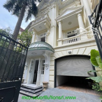 Bán Căn Nhà 160M2 X 5 Tầng, Xe Hơi Tránh Nhau, Vị Trí Đắc Địa, Sổ Đỏ Cc
