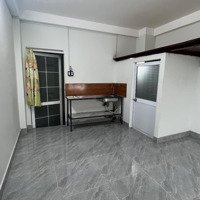 Cho Thuê Phòng Trọ View Đẹp Gần Galaxy Nguyễn Văn Quá, Đông Hưng Thuận, Q12, 2,2 Triệu, 20M2