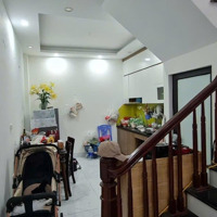 Cho Thuê Nhà Riêng Ngõ 196 Đại Mỗ, 35 M2, 5 Tầng, 4 Ngủ, Giá Chỉ 10 Triệu/Tháng