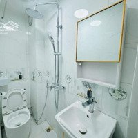 Bán Nhà Đẹp Nguyễn Ngọc Vũ - Ôtô Đỗ Cửa - 36 Tỷ - Dòng Tiền 150 Triệu/Tháng