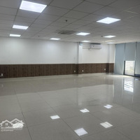 Cho Thuê Văn Phòng Mới Giá Tốt Đã Ngăn Phòng Phường 13 Quận 5.Diện Tích150M2 Giá Bán 40 Triệu /Tháng Đã Pql