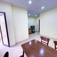 Căn Hộ 1K1N 40M2 Ban Công Rộng Nguyễn Khang Cầu Giấy Full Đồ Chỉ 6 Triệu5/Tháng