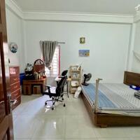 Bán Gấp Nhà Khương Đình -Quận Thanh Xuân- Diện Tích:53mx4T- MT:5,3m Giá 7.5 Tỷ