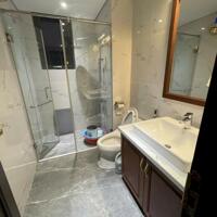 Cho thuê căn hộ cc tại HC Golden City 120m2 full đồ 3pn 2wc giá 25tr