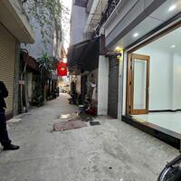 Bán nhà 30m² 4 tầng, Nguyễn Khoái, Hoàng Mai, 5.9 tỷ - Full nội thất