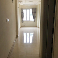 Bán Nhà Riêng 30M2, 9,6 Tỷ, 4 Phòng Ngủ 4 Vệ Sinh Yên Phụ, Tây Hồ, Hn, Đẹp, Nhiều Tiện Ích