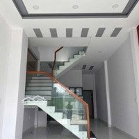 Cho Thuê Nhà Phú Mỹ Thủ Dầu Một- Bình Dương
- Nhà Sân Oto, 4 Phòng Ngủ, 1 Phòng Khách, Bếp, 1 Phòn