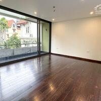 Cho Thuê Biệt Thự Có Bể Bơi Trong Ngõ Phố Âu Cơ Tây Hồ Hà Nội.
