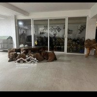 Bán Căn Biệt Thự Đơn Lập Diện Tích Khủng Khu Cityland Garden Hill, Nhà Full Nội Thất Có Thang Máy Ạ