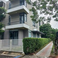 Bán Căn Góc Công Viên Full Nội Thất