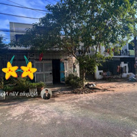 Bán Nhà Hxt Đỗ Xuân Hợp Cách Global 1 Cây Cầu Nam Lý.diện Tích157M2 Ngang 6.5. Đang Cho Thuê 30 Triệu/Th