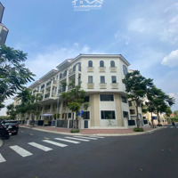 Shophouse Senturia Nam Sài Gòn. Chỉ 7,6 Tỷ. Liên Hệ: 0975734123