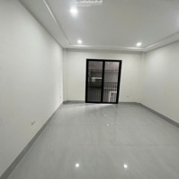 Cho Thuê Nhà 234 Hoàng Quốc Việt 60M2 7 Tầng Thông Sàn Thang Máy Nhà Mới Xây.