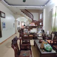 BÁN NHÀ ĐẸP GẦN ĐƯỜNG Ô TÔ, HAI THOÁNG, NGÕ THÔNG, NỘI THẤT ĐẸP, GẦN ĐƯỜNG GIẢI PHÓNG.
