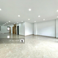 Văn Phòng Vạn Phúc 7X15M, Thang Máy, Máy Lạnh, Xe Free, Ngăn Vách Cầu Thang, Vị Trí Đẹp, Giá Bán 13 Triệu.