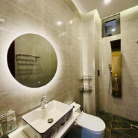 Chủ Nhà Chuẩn Bị Định Cư Nước Ngoài Cần Bán Gấp Nhà Út Tịch, Tân Bình. Diện Tích: 53M2. Giá: 5Tỷ 200 Triệu