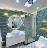 Chính Chủ Cho Thuê Căn Góc Penthouse Chung Cư One 18 Ngọc Lâm Giá 37 Triệu/Tháng Full Đồ Liên Hệ: 0964301716