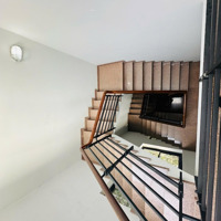Văn Phòng Cty Kdc Phú Mỹ Vạn Phát Hưng 126M2 Hầm 3 Lầu Thang Máy 50 Triệu/Tháng