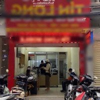 Cho Thuê Mbkd Nguyễn Phong Sắc
 Giá Bán 30 Triệu -2Tầng Mặt Tien Đẹp Khu Vực Đông Đúc Sầm Uất Giá Thương Lg