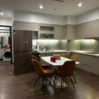 Bán Chung Cư Cao Cấp 3 Phòng Ngủ Vinhomes Symphony Long Biên