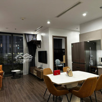 Bán Chung Cư Cao Cấp 3 Phòng Ngủ Vinhomes Symphony Long Biên