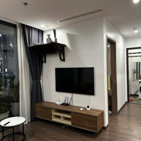 Bán Chung Cư Cao Cấp 3 Phòng Ngủ Vinhomes Symphony Long Biên
