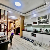 Nhà Bồ Đề, Ngõ Đẹp Ô Tô Vào Nhà, Gần Hồ, Gần Trường Tiểu Học Ái Mộ, Nhà Dân Xây, Ô Chờ Thang Máy.