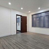 Bán Nhà Phố Vĩnh Phúc, Ngõ Thông Hoàng Hoa Thám, Đội Cấn, Trung Tâm Quận Ba Đình. 3 Thoáng 8 Phòng