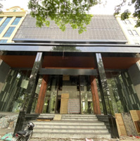 Cho Thuê Nhà Mặt Phố Trần Huy Liệu, 250M2 X 2T,Mặt Tiền9M, Kd Mọi Mô Hình, Vỉa Hè Rộng